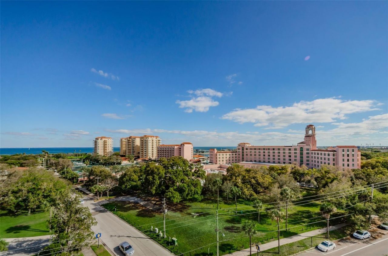 700 Beach Drive Ne, Unit 308, Saint Petersburg, FL 33701 Photo