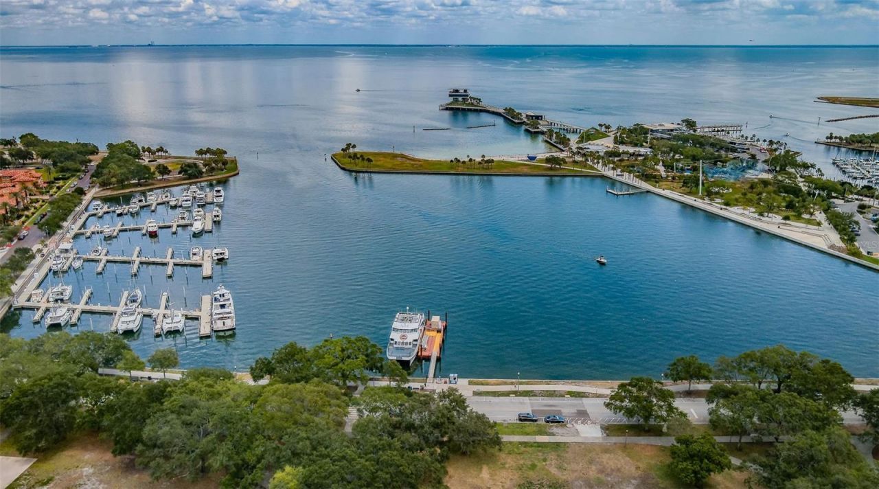 700 Beach Drive Ne, Unit 308, Saint Petersburg, FL 33701 Photo