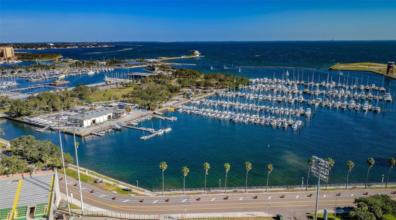 700 Beach Drive Ne, Unit 308, Saint Petersburg, FL 33701 Photo