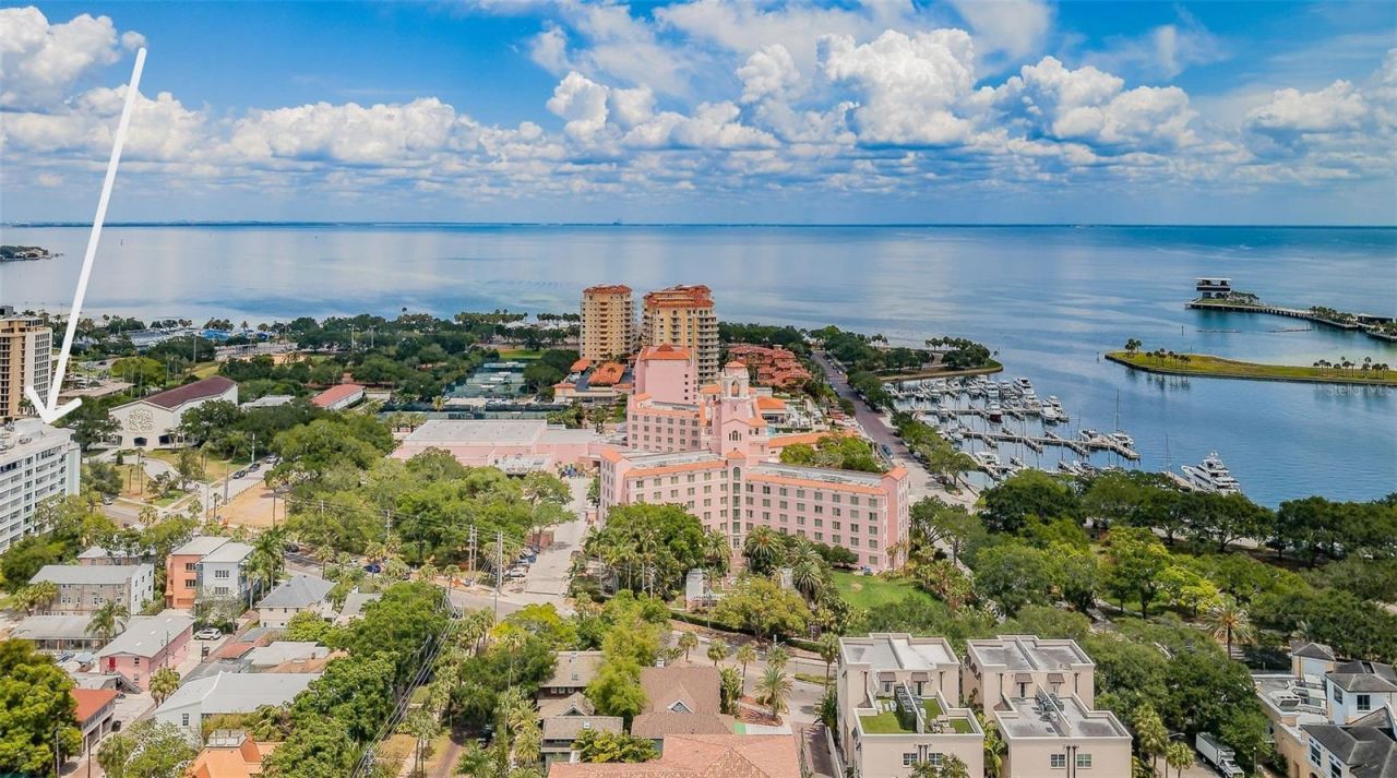 700 Beach Drive Ne, Unit 308, Saint Petersburg, FL 33701 Photo