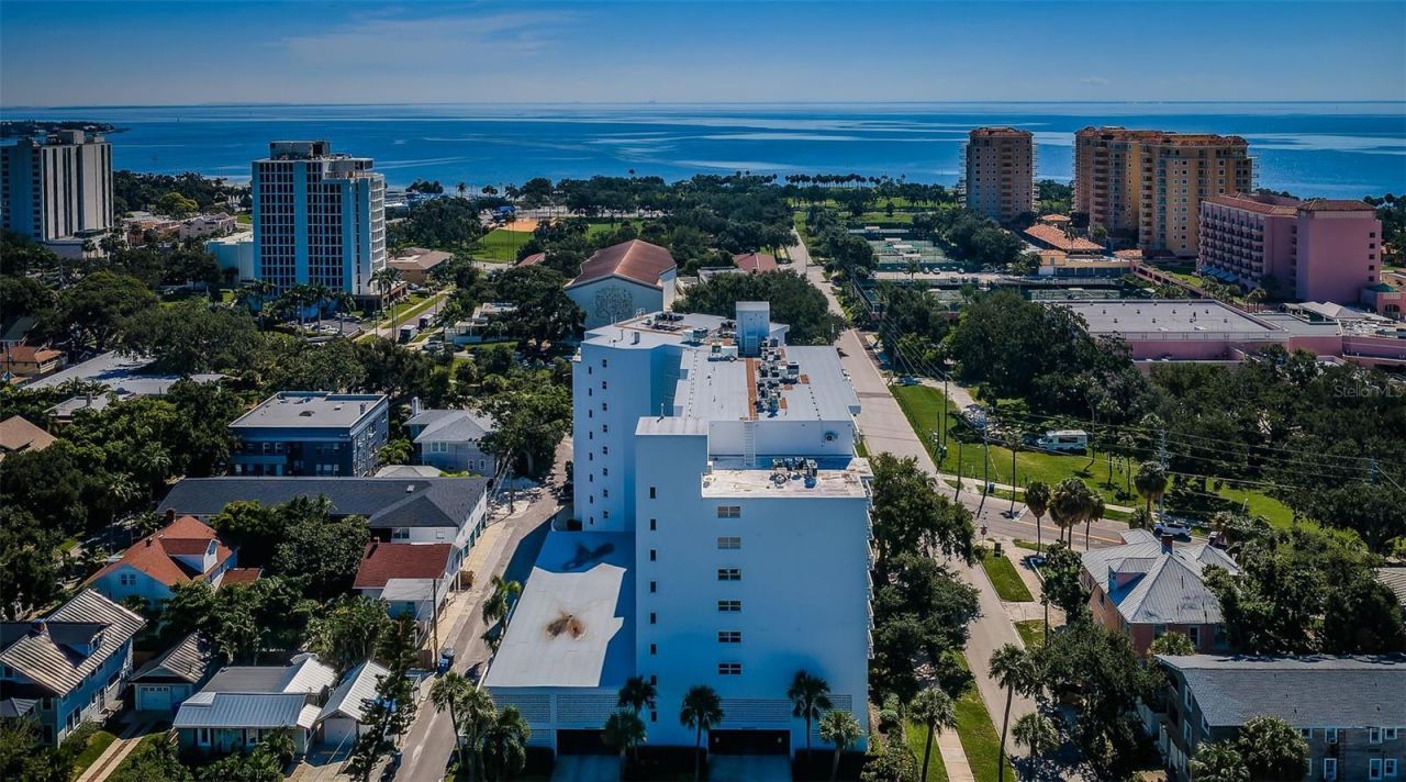 700 Beach Drive Ne, Unit 308, Saint Petersburg, FL 33701 Photo