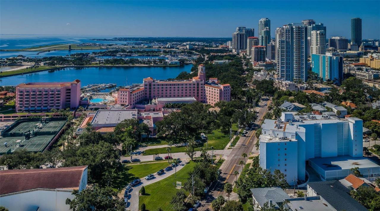 700 Beach Drive Ne, Unit 308, Saint Petersburg, FL 33701 Photo