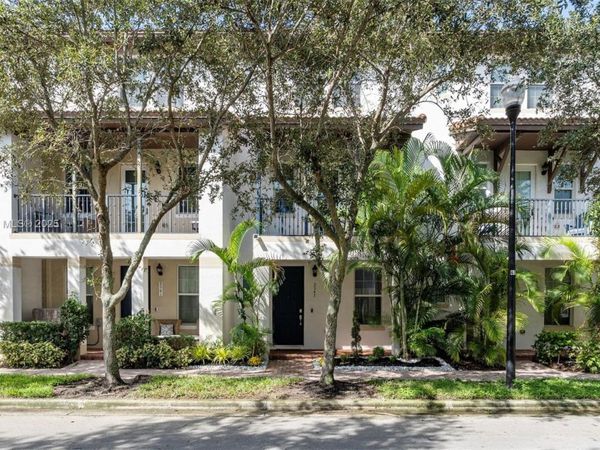 2547 SW 119th Ter, Miramar, FL 33025