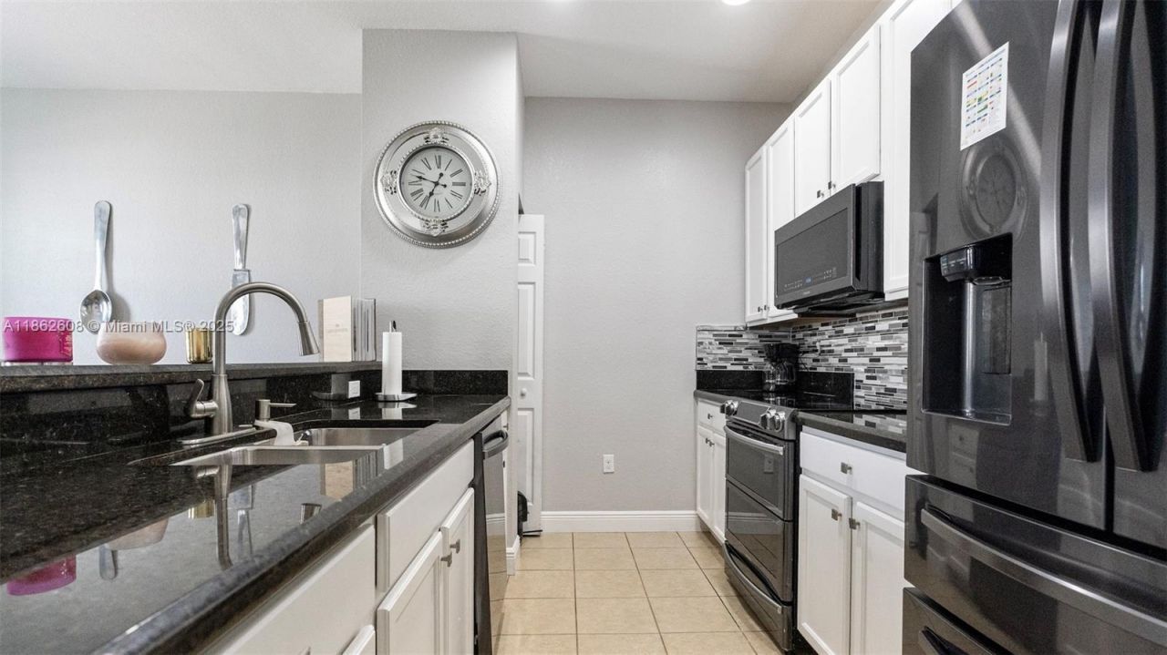 2547 SW 119th Ter, Miramar, FL 33025 Photo