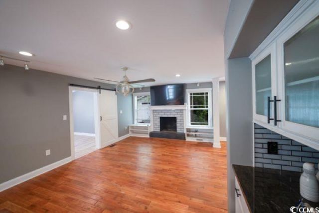 936 Oak Ridge Pl. Photo 12