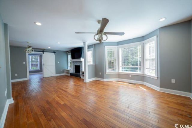 936 Oak Ridge Pl. Photo 13