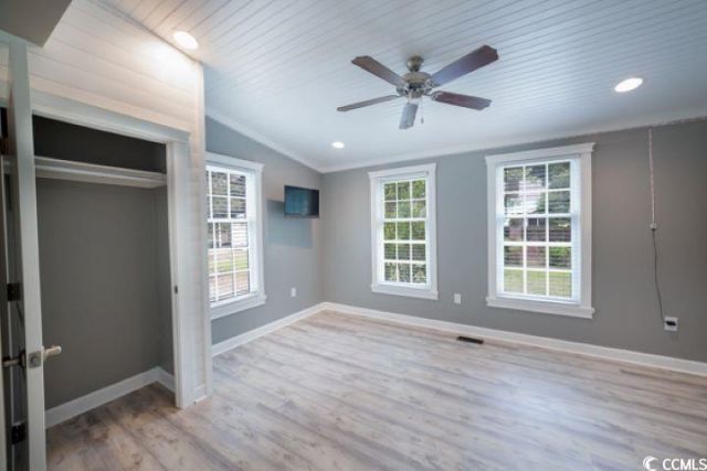 936 Oak Ridge Pl. Photo 14