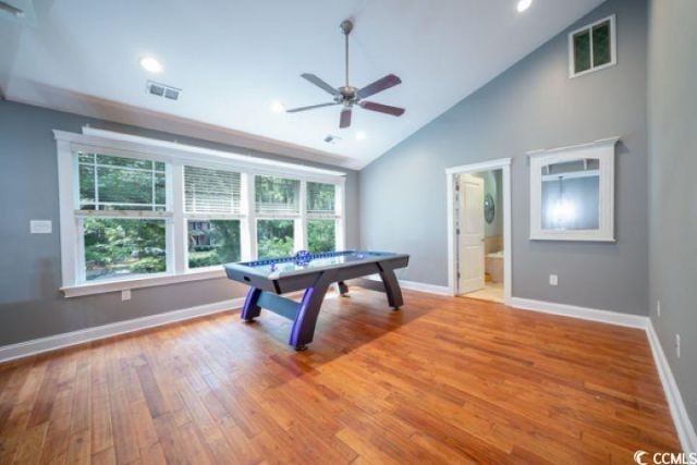 936 Oak Ridge Pl. Photo 18