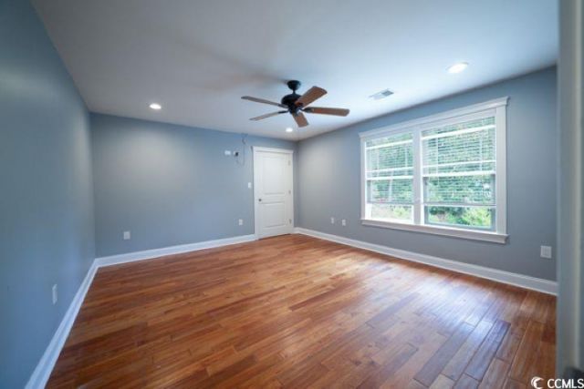 936 Oak Ridge Pl. Photo 26