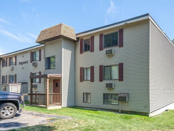 9 Treetop Circle, Unit 15, Laconia, NH 03246