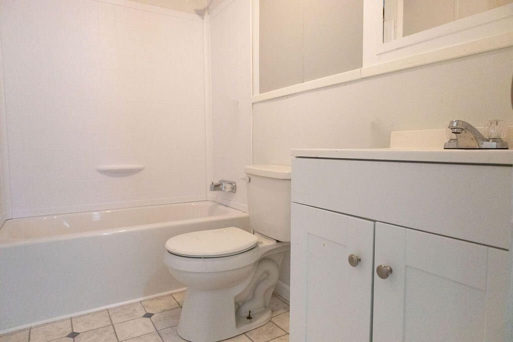 206 Belfast Lane Photo 12