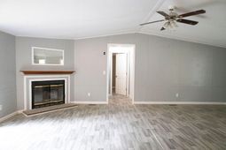 206 Belfast Lane photo 4