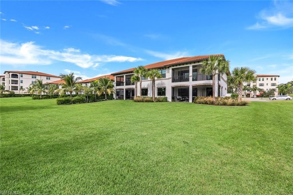 16348 Viansa Way, Unit 101, Naples, FL 34110 Photo