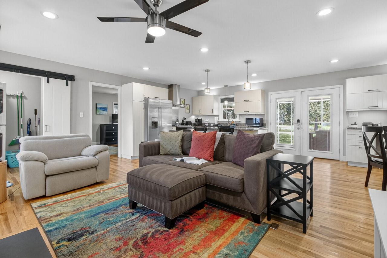 1570 Charity Church Road Photo 11