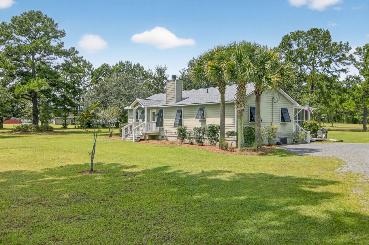 1570 Charity Church Road Photo 4