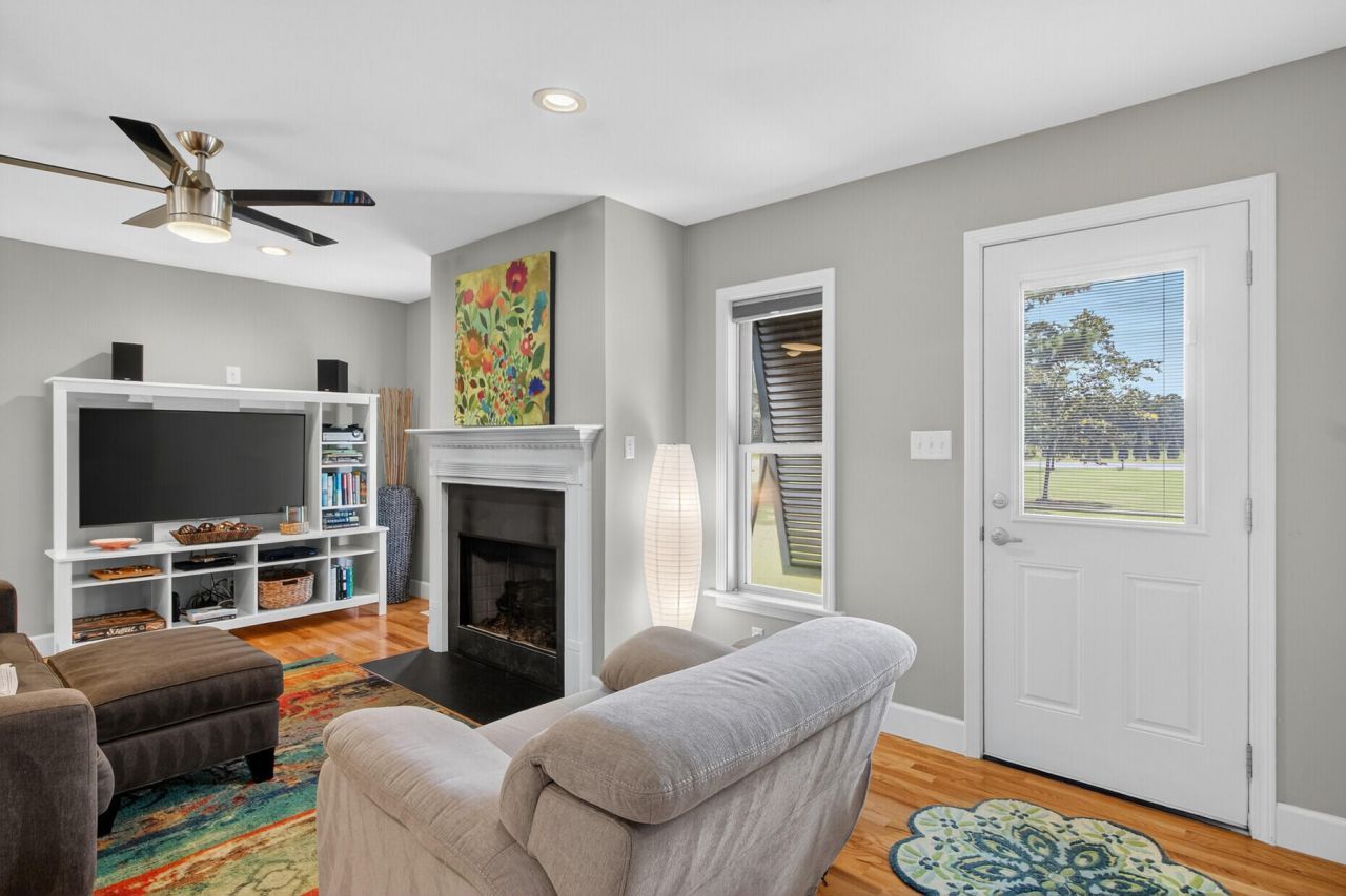 1570 Charity Church Road Photo 8