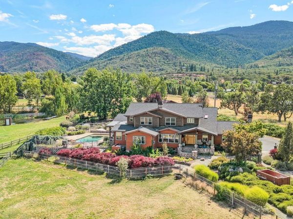 4890 Highway 66, Ashland, OR 97520