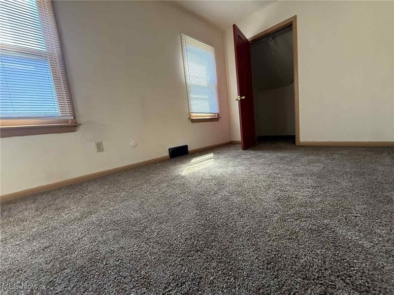 217 S Jackson Street, Youngstown, OH 44506 Photo 11