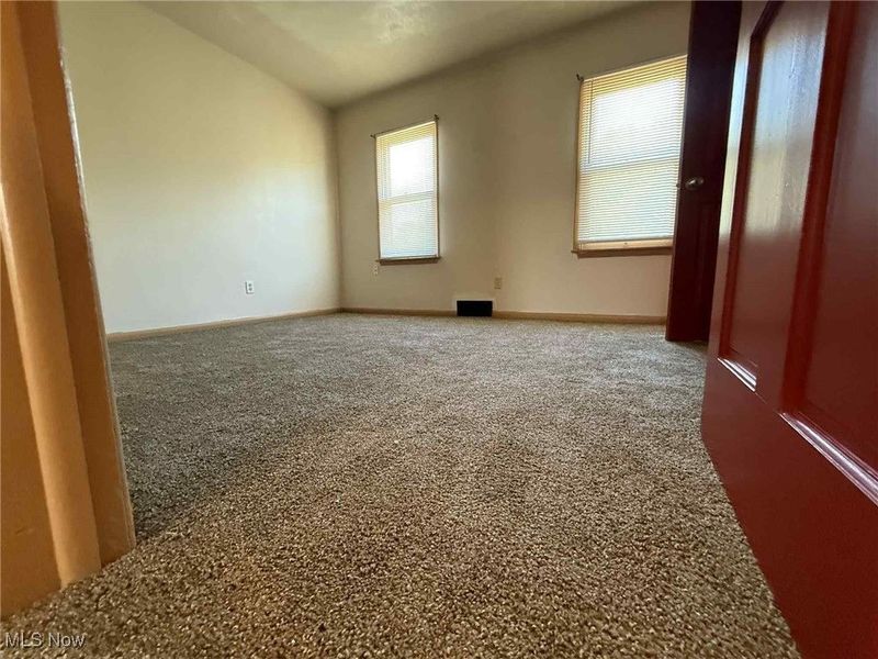 217 S Jackson Street, Youngstown, OH 44506 Photo 13
