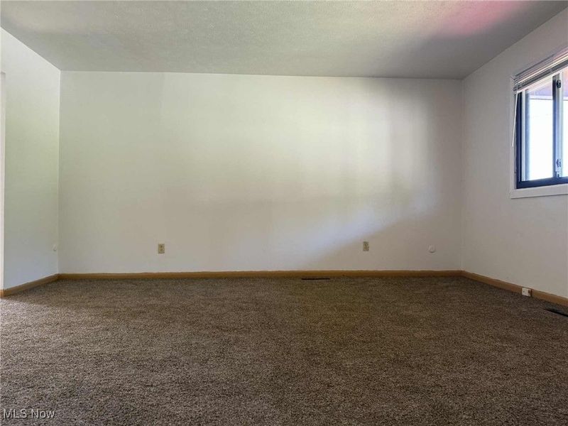 217 S Jackson Street, Youngstown, OH 44506 Photo 6