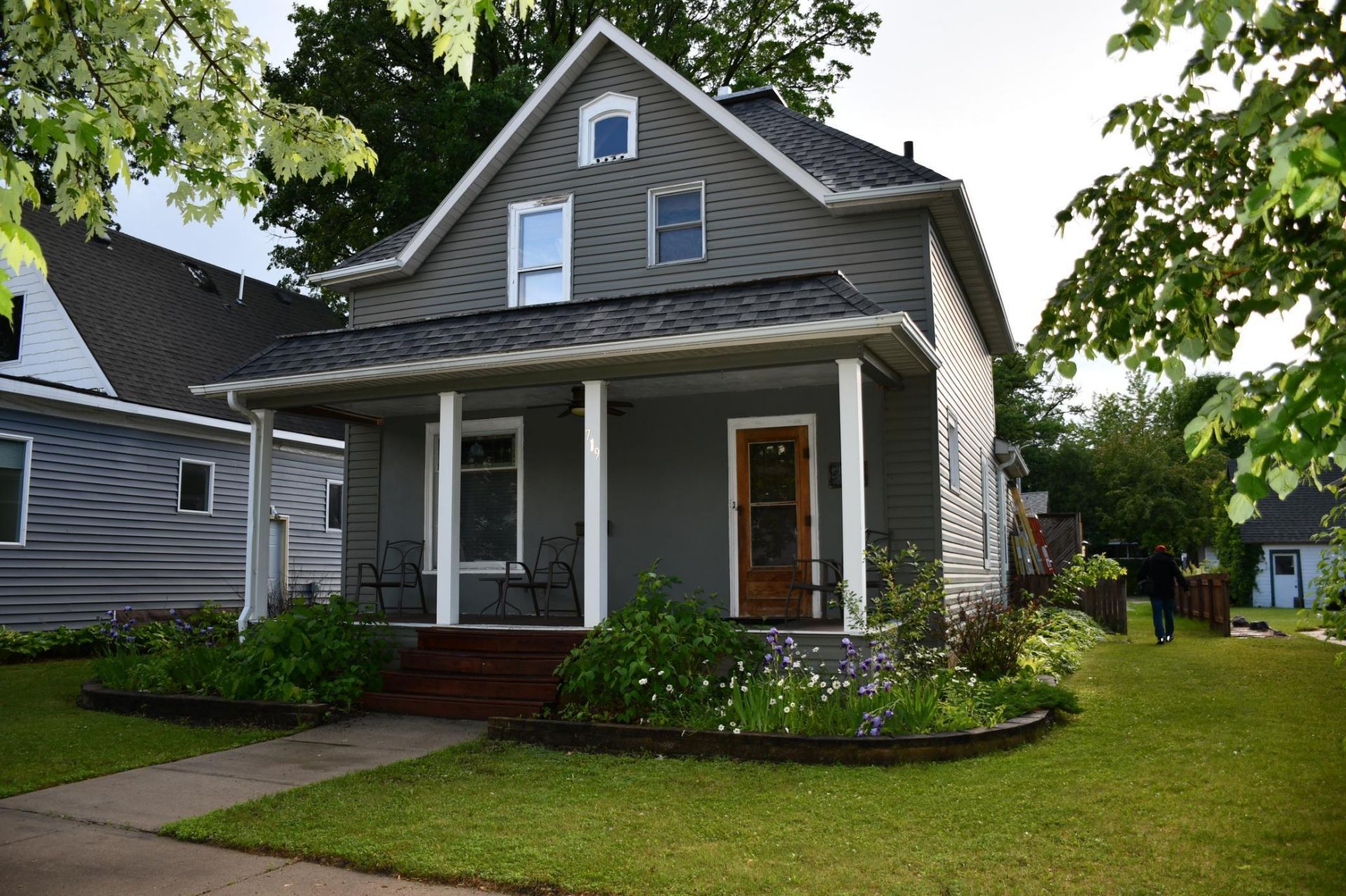 719 Horace Avenue N, Thief River Falls, MN 56701 Main Photo