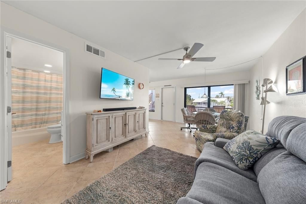 1250 Tennisplace Ct, Unit B24, Sanibel, FL 33957 Photo