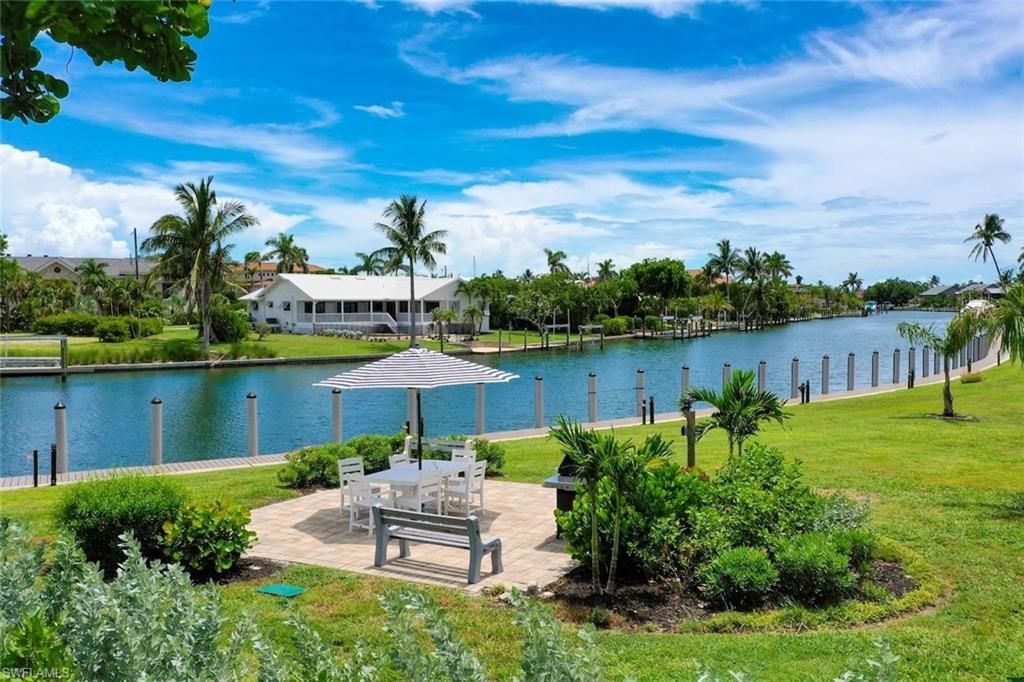 1250 Tennisplace Ct, Unit B24, Sanibel, FL 33957 Photo