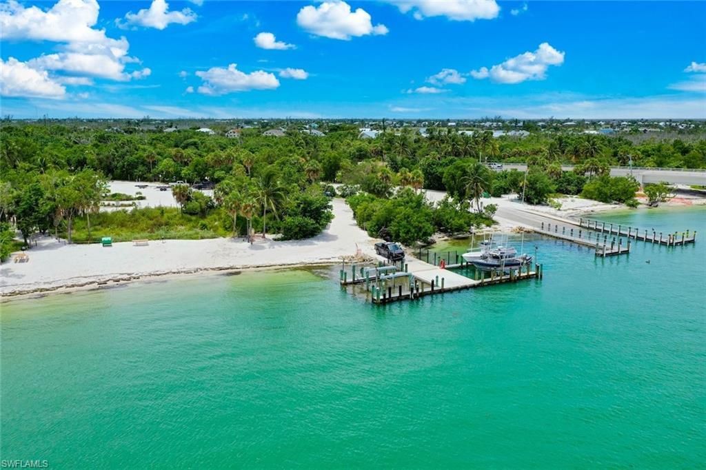 1250 Tennisplace Ct, Unit B24, Sanibel, FL 33957 Photo
