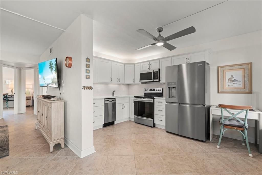 1250 Tennisplace Ct, Unit B24, Sanibel, FL 33957 Photo