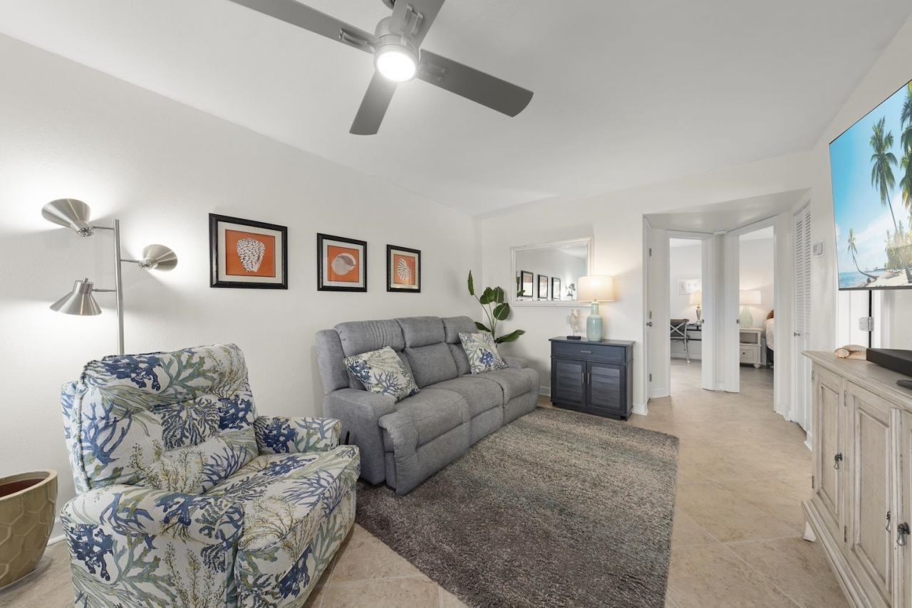 1250 Tennisplace Ct, Unit B24, Sanibel, FL 33957 Photo