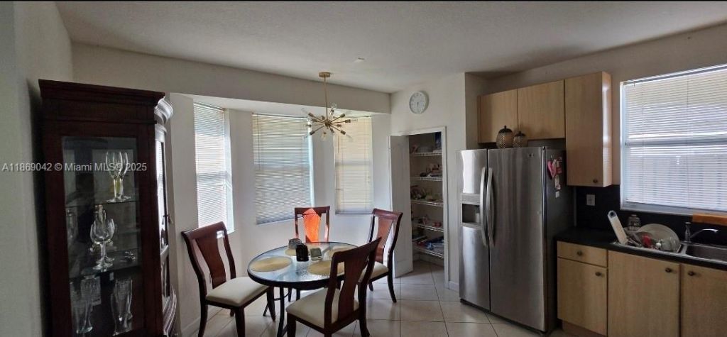 16448 SW 67th Ter, Miami, FL 33193 Photo