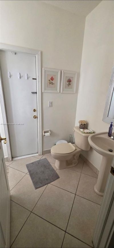 16448 SW 67th Ter, Miami, FL 33193 Photo