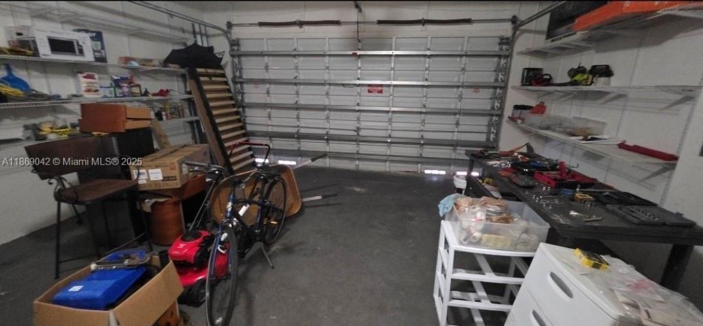 16448 SW 67th Ter, Miami, FL 33193 Photo