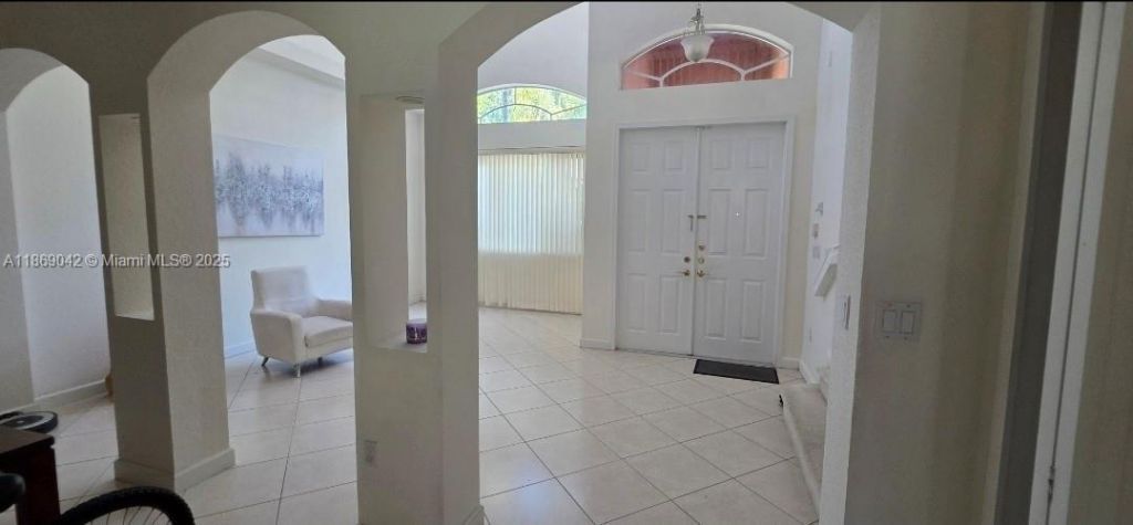 16448 SW 67th Ter, Miami, FL 33193 Photo