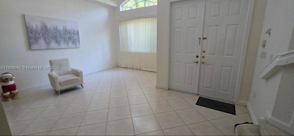 16448 SW 67th Ter, Miami, FL 33193 Photo