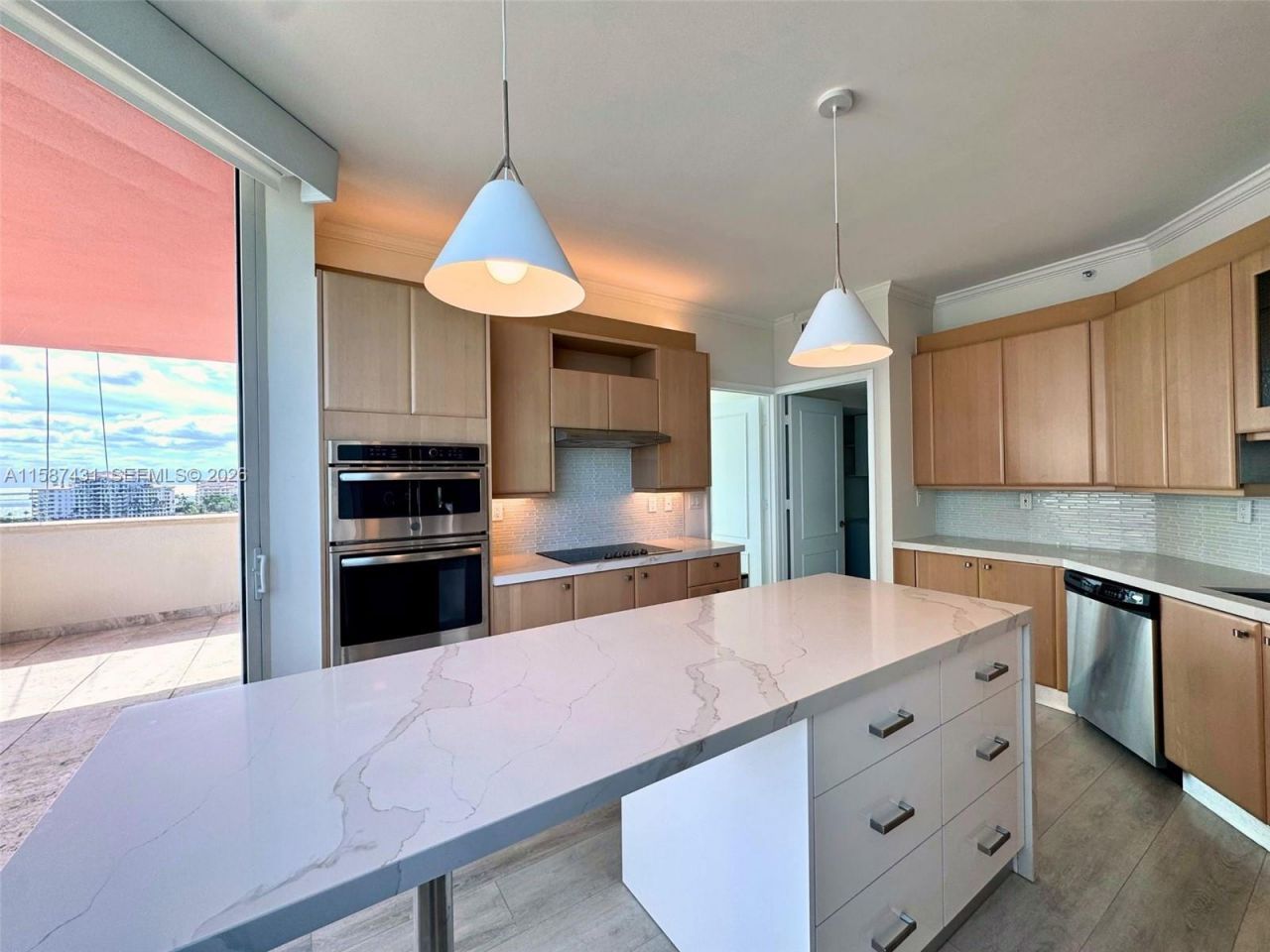 300 S Pointe Dr, Unit 1001, Miami Beach, FL 33139 Photo