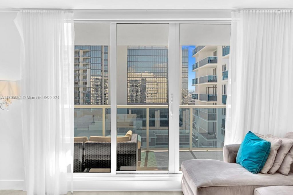 2301 Collins Ave, Unit 1202, Miami Beach, FL 33139 Photo