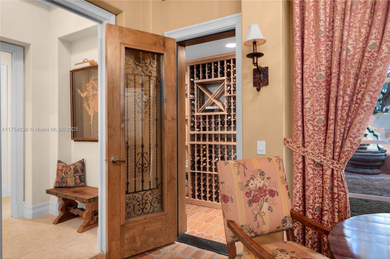 1091 Hillsboro Mile, Hillsboro Beach, FL 33062 Photo