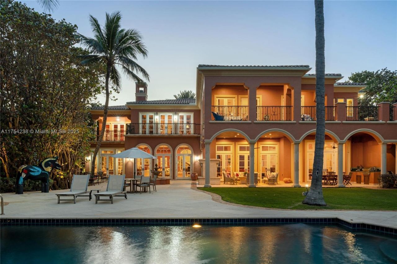 1091 Hillsboro Mile, Hillsboro Beach, FL 33062 Photo