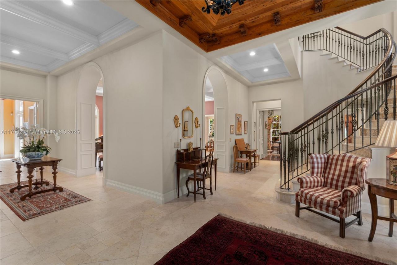 1091 Hillsboro Mile, Hillsboro Beach, FL 33062 Photo