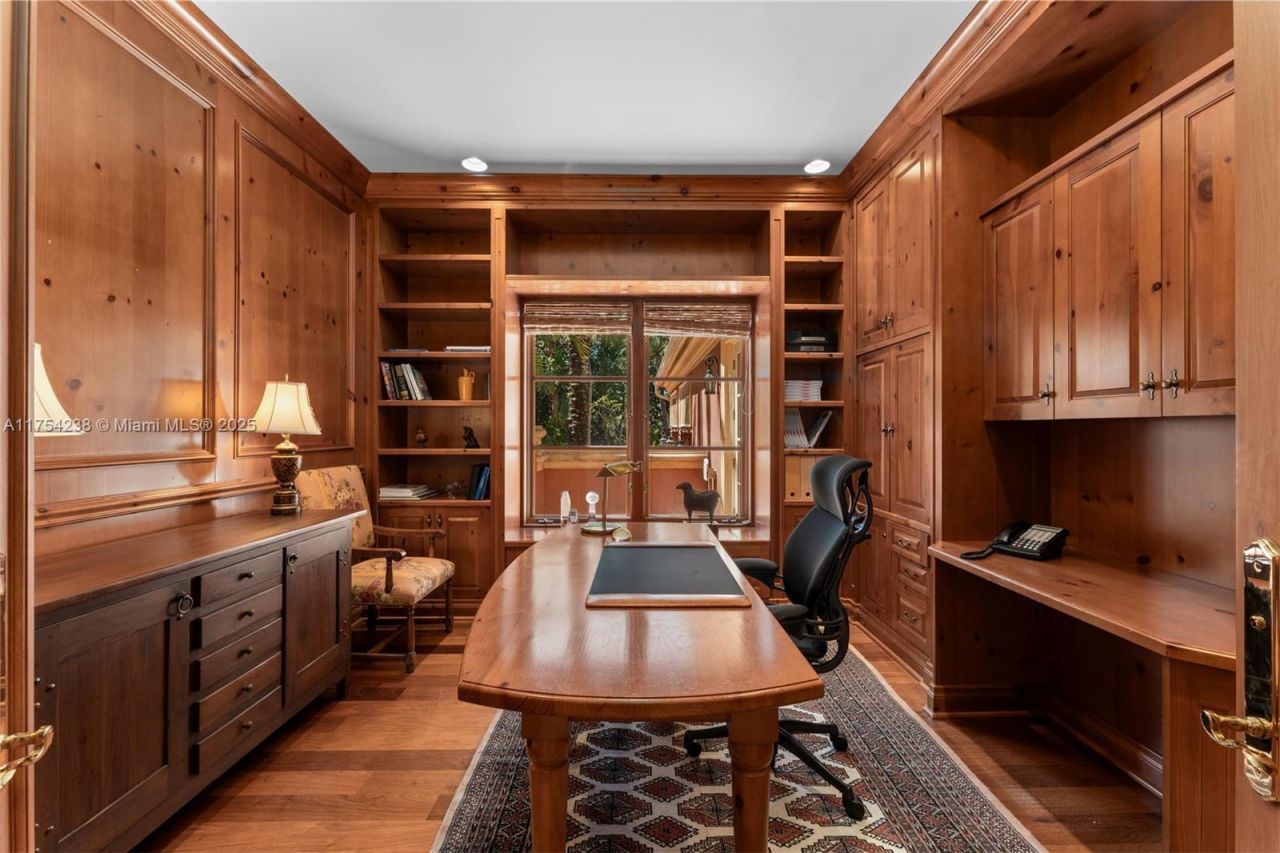 1091 Hillsboro Mile, Hillsboro Beach, FL 33062 Photo