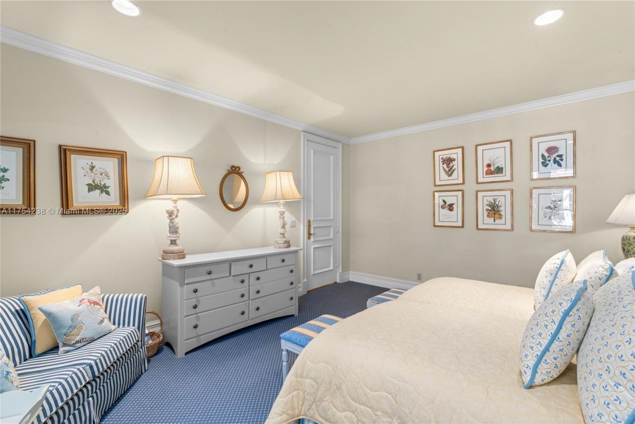 1091 Hillsboro Mile, Hillsboro Beach, FL 33062 Photo