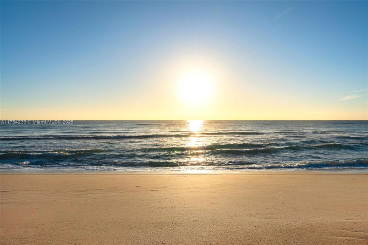 1091 Hillsboro Mile, Hillsboro Beach, FL 33062 Photo