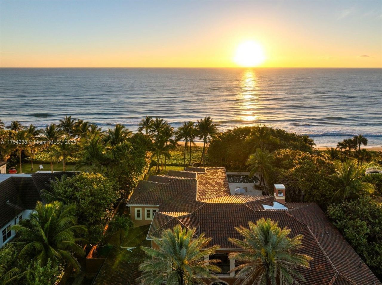 1091 Hillsboro Mile, Hillsboro Beach, FL 33062 Photo