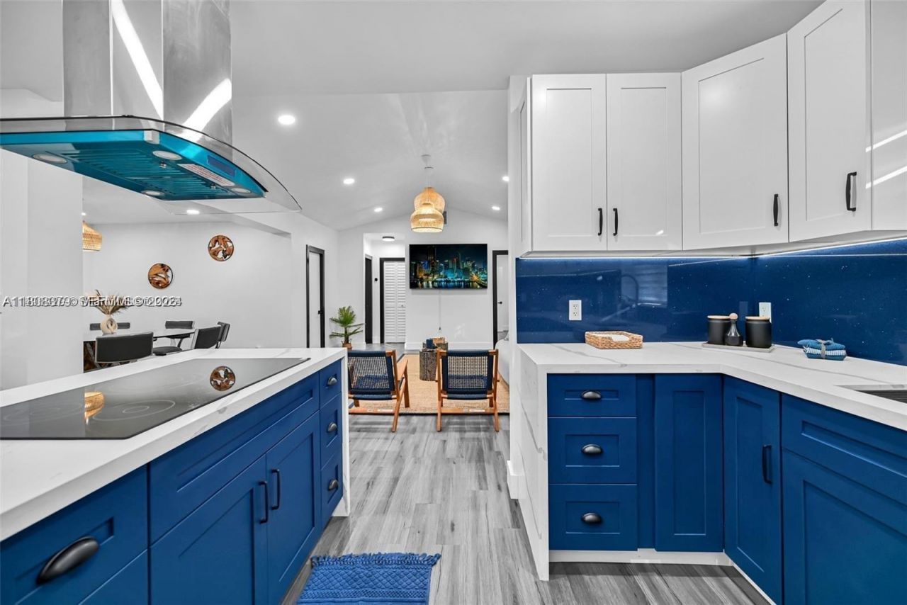 7335 SW 104th St, Pinecrest, FL 33156 Photo