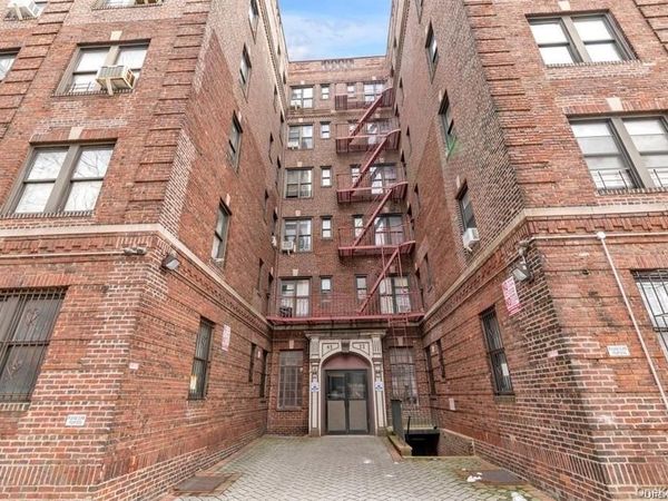 4333 48th Street, Unit 3C, Sunnyside, NY 11104