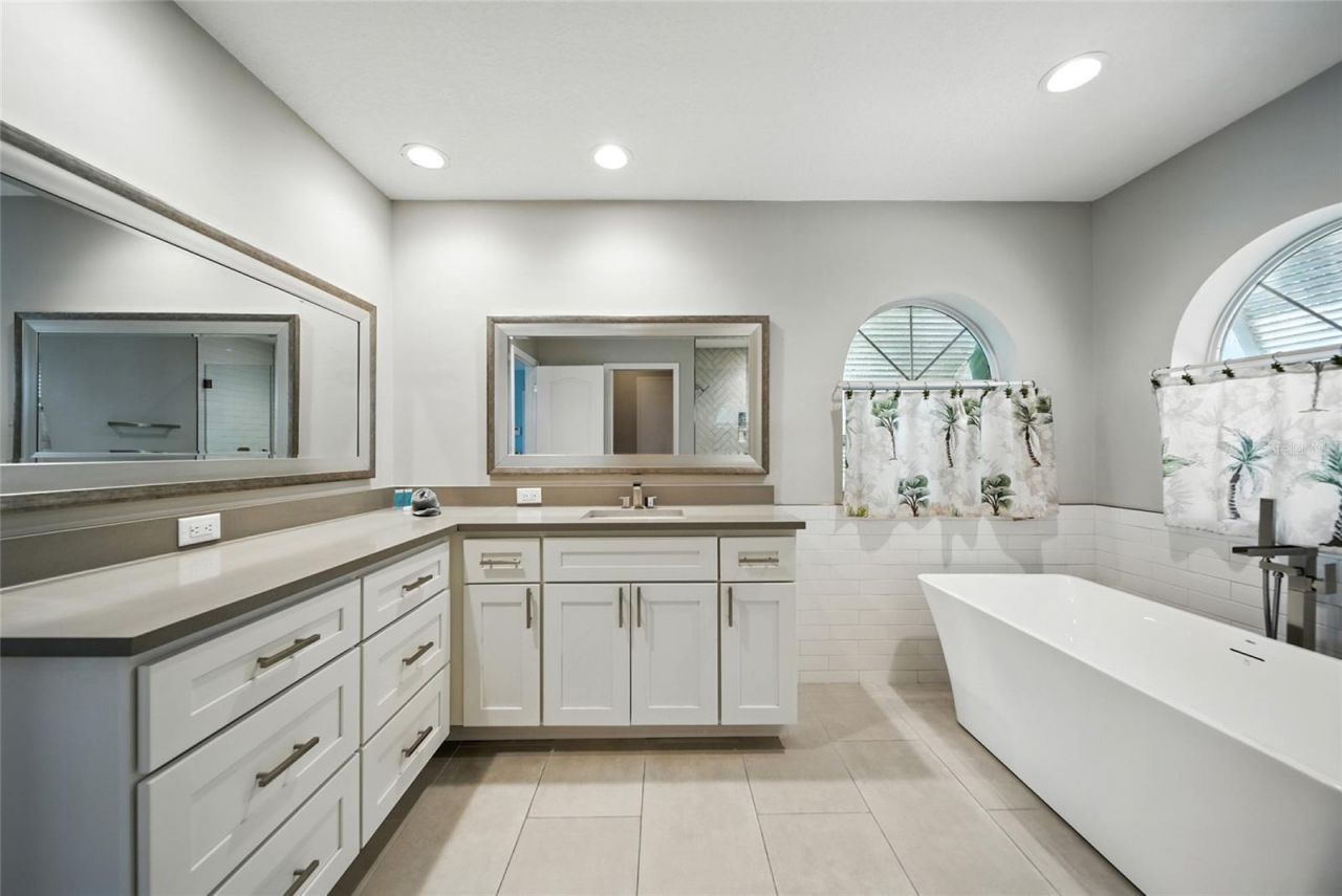 2435 N Watersedge Drive, Crystal River, FL 34429 Photo