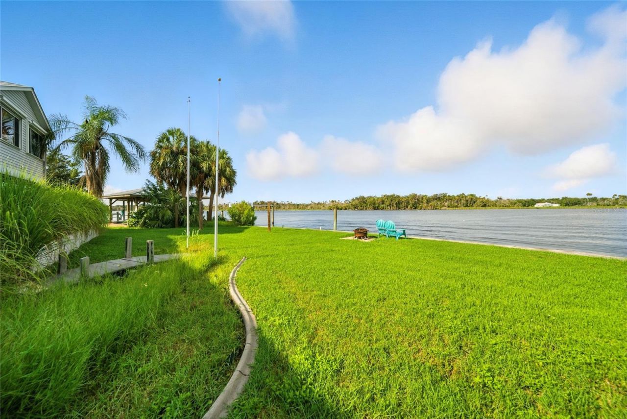 2435 N Watersedge Drive, Crystal River, FL 34429 Photo