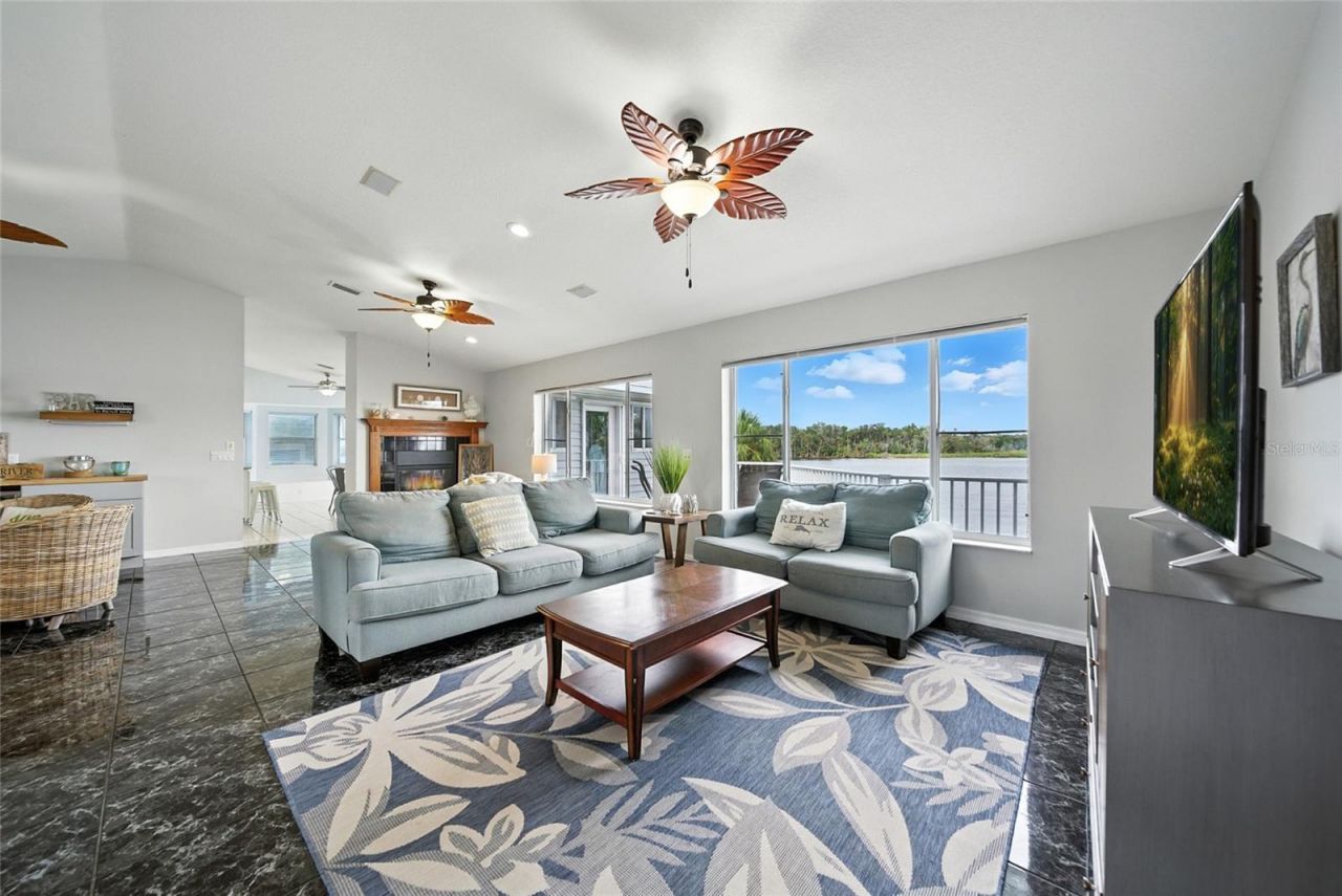 2435 N Watersedge Drive, Crystal River, FL 34429 Photo