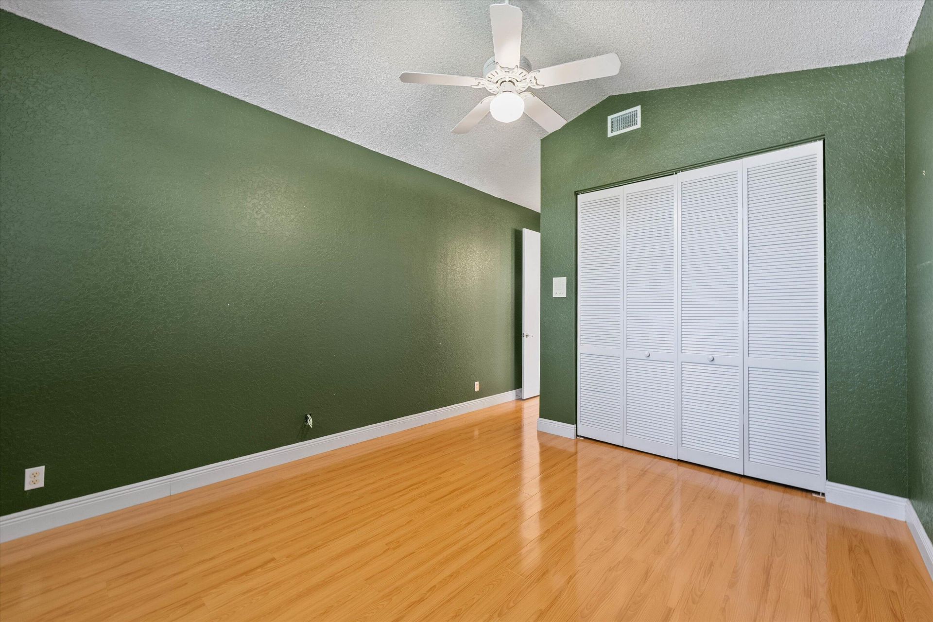 10860 Fairmont Village Drive, Lake Worth, FL 33449 Photo